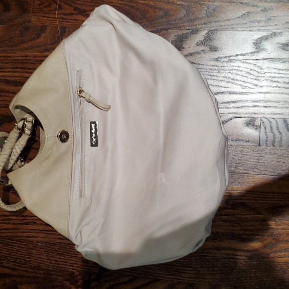 David Charles Purse - Picture 9 of 10